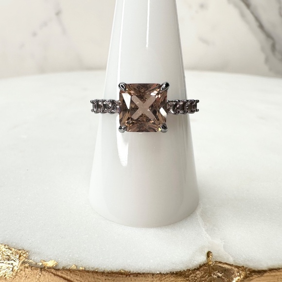 Bomb Party Timeless Glam Morganite Hematite Ring Size 9 NWT RBP7577 - Picture 4 of 7